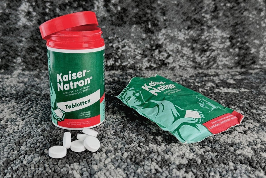 Teppich reinigen mit Natron: Effektive Tipps gegen Flecken und Gerüche