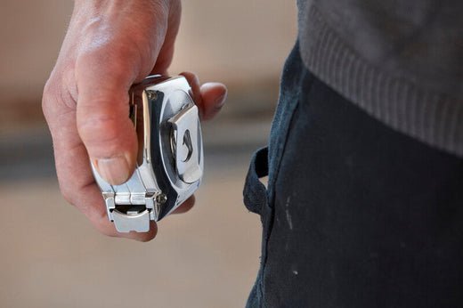 Wie viele Teppichfliesen pro m² – Berechnung, Verschnitt & Spartipps