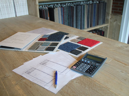 Wo Teppichfliesen kaufen? Ein ehrlicher Vergleich aller Optionen